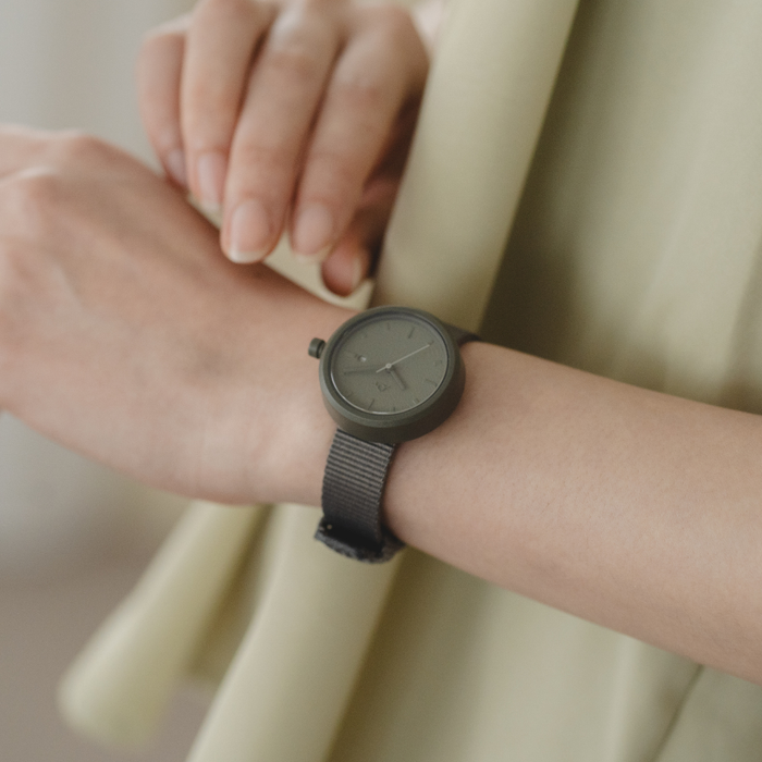 YOT WATCH（ヨットウォッチ） 32mm Khaki/KH