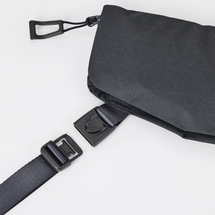 uF MOBILE POUCH CHARCOAL GRAY /  モバイルポーチ チャコールグレー