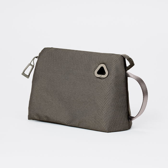 <NEW> uF STAND POUCH L NewTaupe /  スタンドポーチ L サイズ ニュートープ