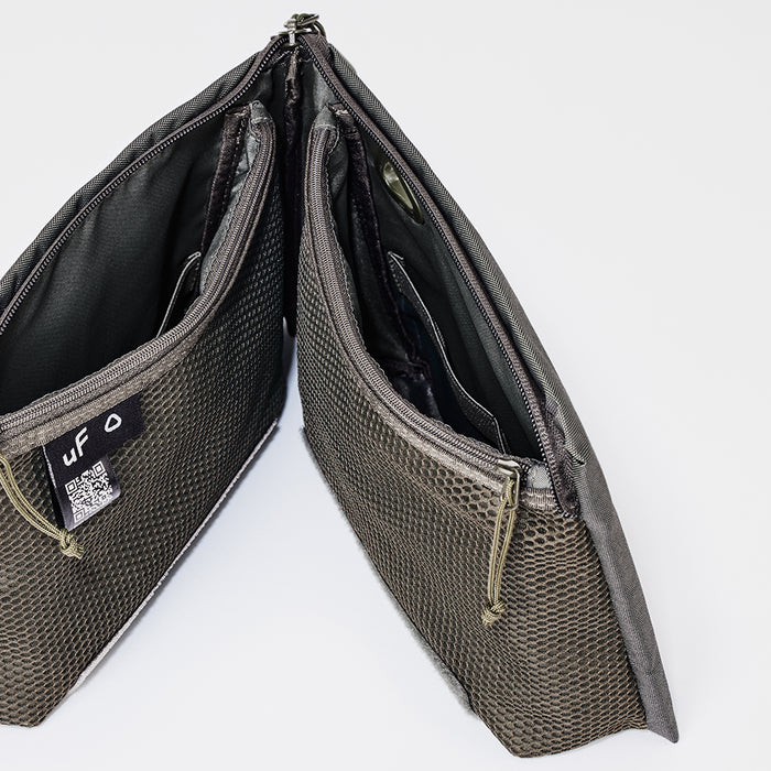 <NEW> uF STAND POUCH M NewTaupe /  スタンドポーチ Mサイズ ニュートープ