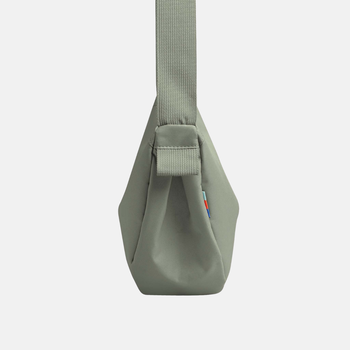 ＜NEW＞Moon bag SMALL ムーンバッグ バズ（モスグリーン）