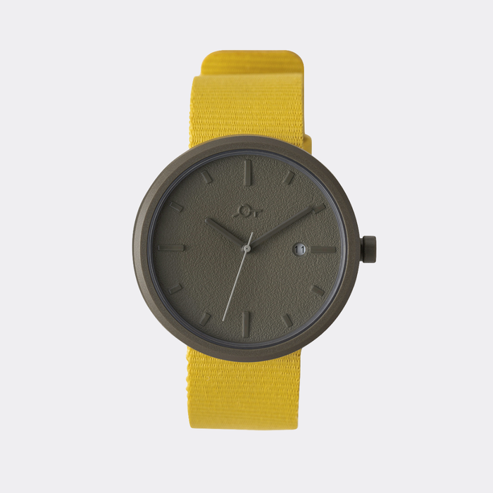 YOT WATCH（ヨットウォッチ） 40mm Mustard/KH