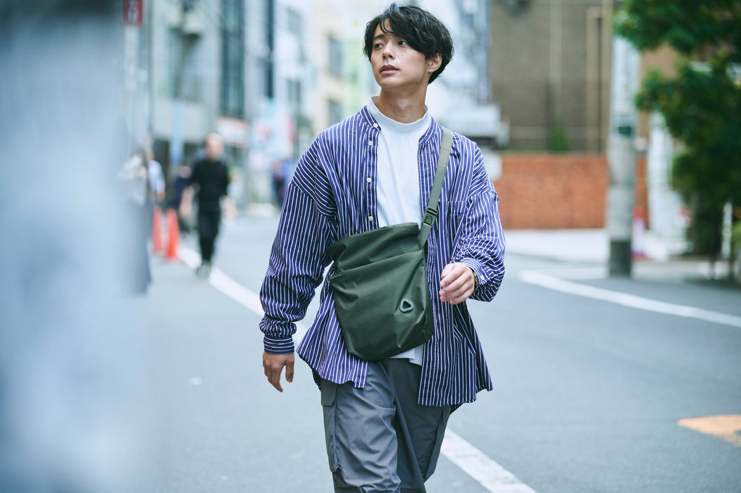 uF SACOCHE M OLIVE KHAKI /  サコッシュMサイズ オリーブカーキ