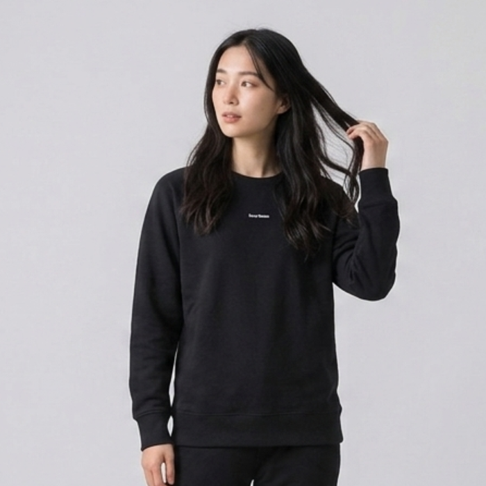 Logo Raglan Sweater Unisex Black