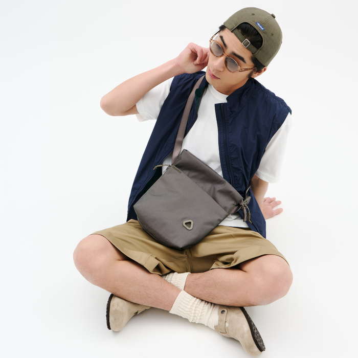 <NEW> uF SACOCHE M NewTaupe /  サコッシュMサイズ　ニュートープ