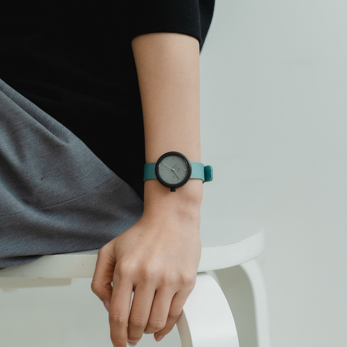 YOT WATCH（ヨットウォッチ） 32mm Blue/BKGY